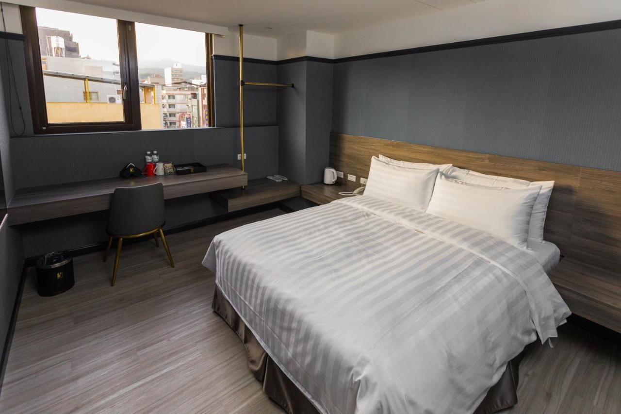 Q21 Hotel Гаосюн Екстер'єр фото