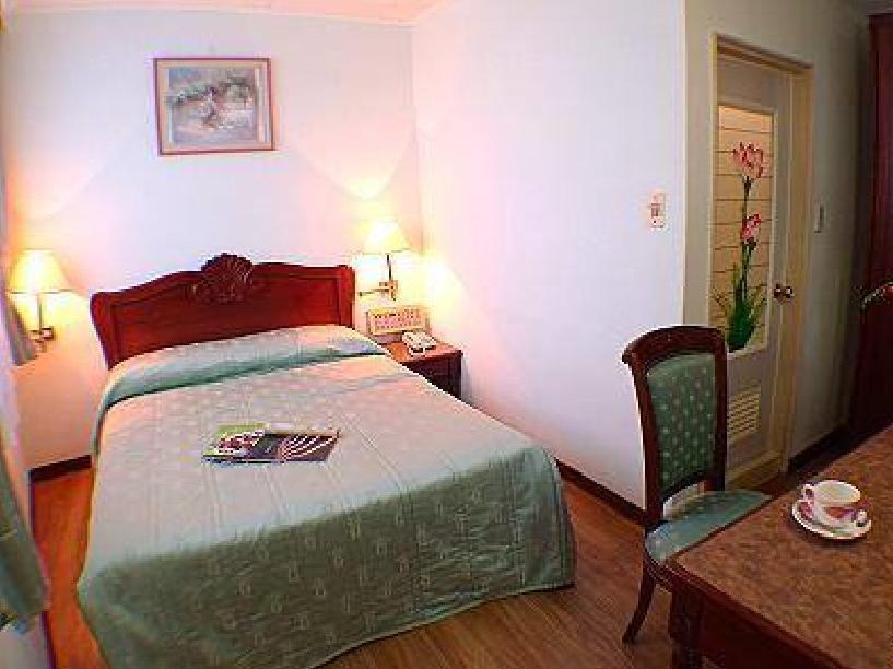 Q21 Hotel Гаосюн Екстер'єр фото