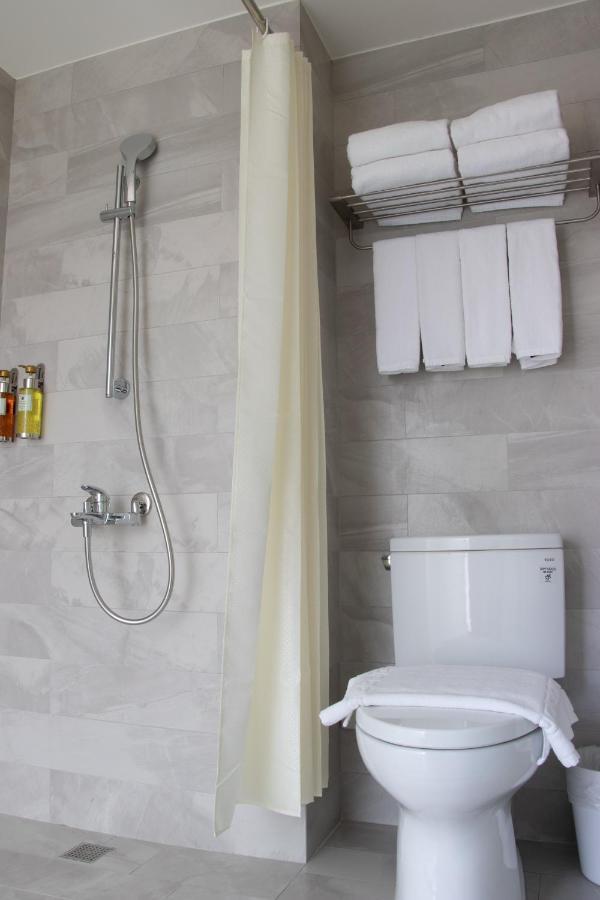Q21 Hotel Гаосюн Екстер'єр фото