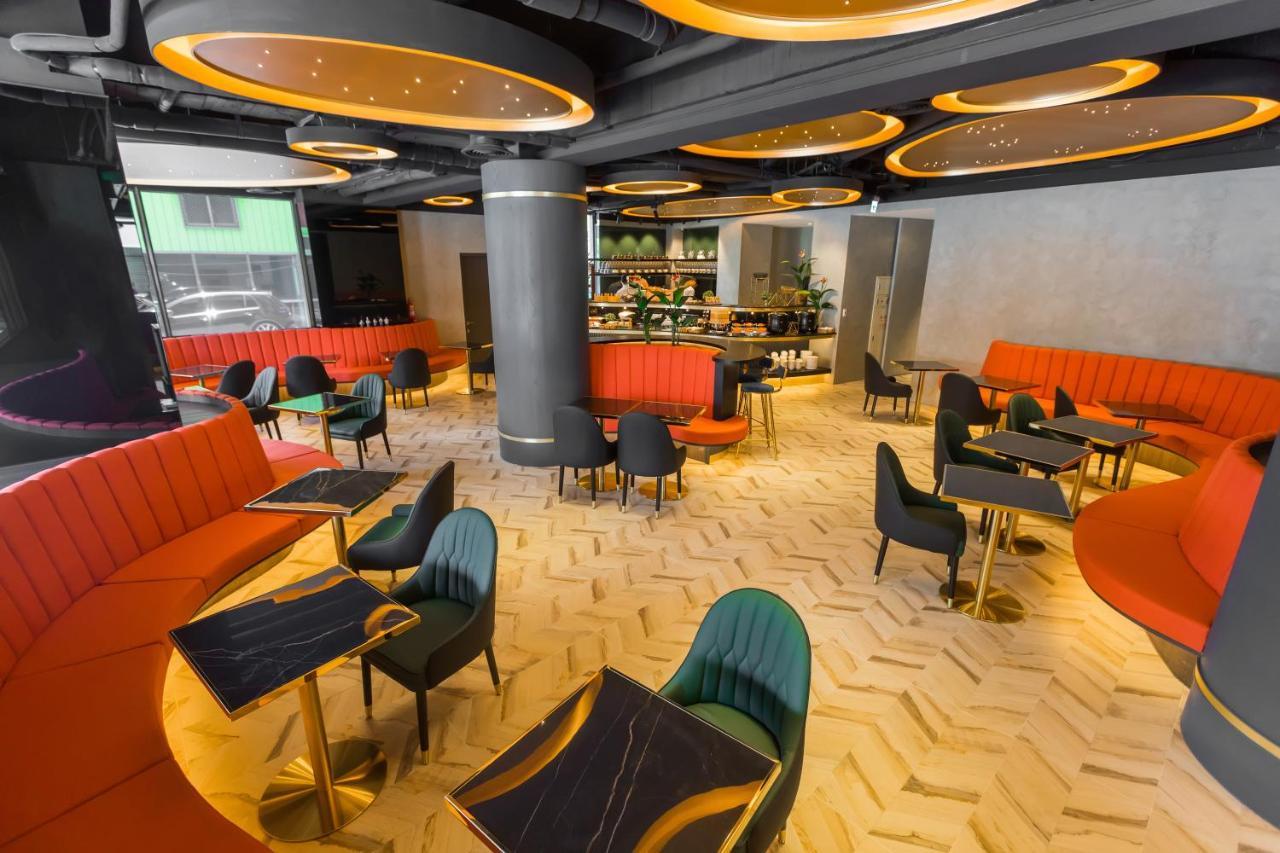 Q21 Hotel Гаосюн Екстер'єр фото