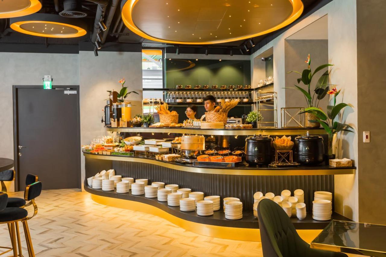 Q21 Hotel Гаосюн Екстер'єр фото