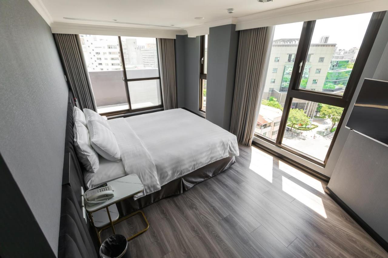 Q21 Hotel Гаосюн Екстер'єр фото